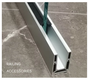 유리 난간 울타리 테라스 프레임리스 유리 난간 디자인 알루미늄 U 채널 계단 풀 유리 난간 - Product Image 3