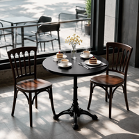 Ensemble table et chaises de salle à manger de style français vintage à motifs floraux, en bois massif, mobilier commercial pour boulangeries, pâtisseries, salons de thé