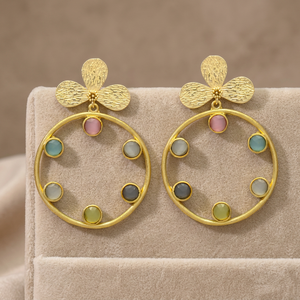 Nouvelles boucles d'oreilles pendantes en laiton multi-éléments, faites à la main, avec pierres précieuses, plaquées or, design ethnique, pour femmes/unisexe, à porter en soirée - Product Image 2
