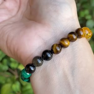 Pulsera de piedra natural con cuentas de ojo de tigre de malaquita verde para hombres/mujeres, brazaletes de recuerdo de buena suerte para dinero y salud - Product Image 6