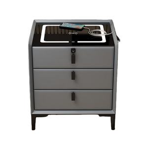 Venta caliente de piel de pino Smart Nightstands logotipo original inalámbrico <span class=keywords><strong>USB</strong></span> carga muebles de madera para el hogar Hotel para la sala de estar - Product Image 1