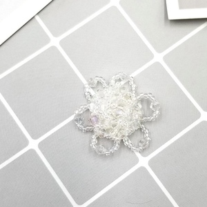 Parche de flores con cuentas de cristal hecho a mano de <span class=keywords><strong>3</strong></span>,5 cm, parches de cuentas personalizados DIY para coser, apliques para pendientes de ropa, accesorios para el cabello - Product Image 3
