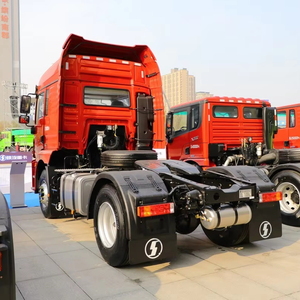 Tracteur lourd Shacman 4x2 économique pour l'Afrique avec une forte traction pour la livraison de marchandises et les travaux d'ingénierie - Product Image 1