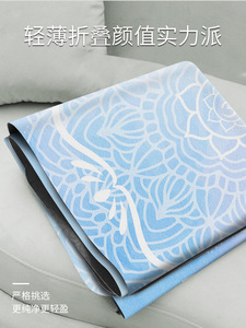 เสื่อโยคะแบบพับได้ พกพาสะดวก ผลิตจากผ้าหนังกลับเนื้อนุ่ม หนา 15 มม. กันลื่น ขนาด 183 ซม. รูปทรงสี่เหลี่ยมผืนผ้า สำหรับมืออาชีพ ใช้ได้ทั่วโลก - Product Image 6