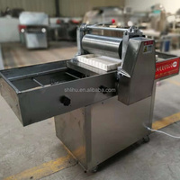 Rouleau unique entièrement automatique Nougat Bonbons Pressage Machine à rouler Gâteau de riz soufflé Formant la machine