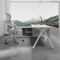 Bureau de direction moderne et luxueux pour patron ou manager, avec fonction extensible et panneau en bois