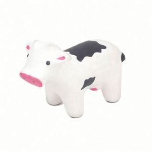 Balle anti-stress en PU en forme de vache, directement de l'usine BSCI - Product Image 4