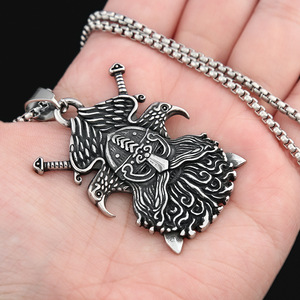 Yunnique – collier nordique en acier inoxydable pour hommes, pendentif épée d'aigle Viking, bijoux cadeau, chaîne en acier titane simple face, 60cm - Product Image 4
