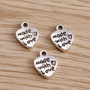 Weny, <span class=keywords><strong>50</strong></span> piezas por paquete: Pequeño y exquisito colgante en forma de corazón grabado con letras en inglés para parejas - Product Image 3
