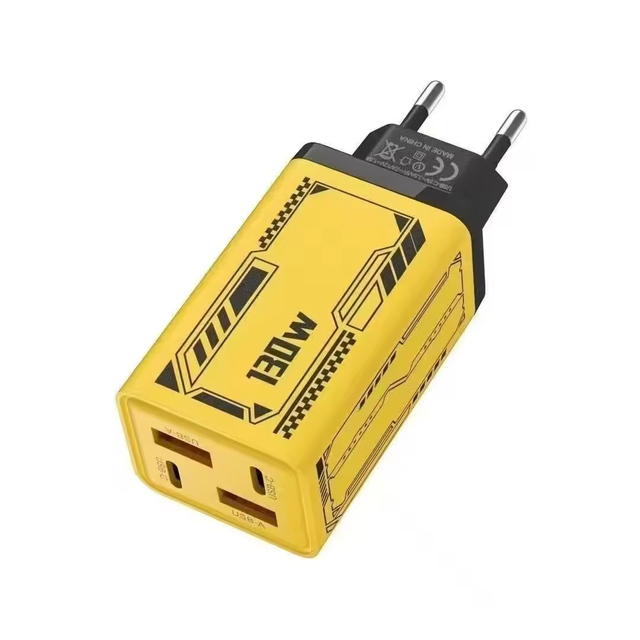 EU US UK PLUG 130w Super Fast Charging GaN Flash 4 Port Multifunction Usb AC Charging Mobile Phone Charger for Xiaomi Samsung