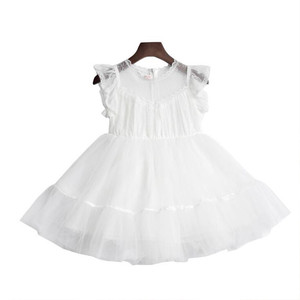 Robe de danse latine moulante en dentelle à épaules dénudées blanche pour enfants, idéale pour l'été, provenant du marché chinois, pour les États-Unis. - Product Image 1