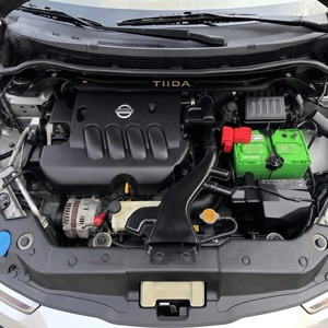 Nissan Tiida Hatchback Compacto Usado de Cinco Puertas, Ligero, Automático, Bajo Consumo de Combustible, Ideal para Viajes Internacionales y Exportación - Product Image 5