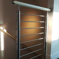 Edelstahl-Treppengeländer mit Rundstab-Balustraden |   Poliertes Handlaufsystem für Büros, öffentliche Gebäude und moderne Architektur