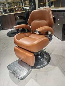 Silla de Peluquería DM Antique Gold para Hombre, Mueble Clásico Vintage para Salón de Barbería, Silla de Peluquería de Lujo al por Mayor para Salones - Product Image 4