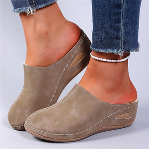 Chaussons mules décontractés pour femme, collection Automne Hiver 2026, grande taille, à bout fermé, à enfiler, à semelle compensée, doublés polaire, pour la maison - Product Image 2