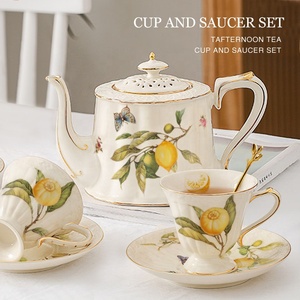 Taza de Té con Plato con Diseño de Limón Amarillo Europeo y Borde Dorado, Precio Económico en Promoción - Product Image 1
