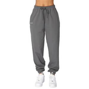 Conjunto Deportivo Informal <span class=keywords><strong>de</strong></span> Felpa Técnica <span class=keywords><strong>de</strong></span> Algodón al por Mayor para Mujer, Sudadera con Capucha y Pantalones <span class=keywords><strong>de</strong></span> <span class=keywords><strong>Chándal</strong></span> con Estampado Gráfico - Product Image 4