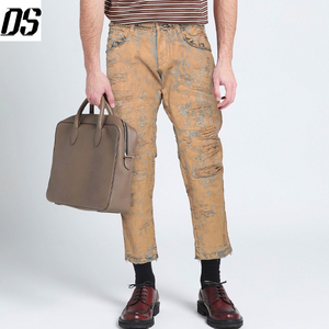 Jeans Slim-fit Personalizzati in Denim Elasticizzato Rivestito in Foil, Jeans Svasati Dorati all'Ingrosso, Jeans da Uomo di Alta Qualità - Product Image 2