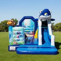 Château gonflable commercial extérieur pour enfants, motif requin et poisson-clown, avec toboggan pour fêtes