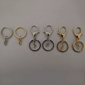 Mignon Coeur En Peluche Boule Sac Pendentif Moelleux Bobble Porte-clés Porte-clés Amour Pom Charme Pendentif Fourrure <span class=keywords><strong>Pompon</strong></span> pour Femmes et Filles - Product Image 5