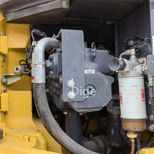 Excavatrice Komatsu PC228US d'occasion, haute qualité, hydraulique, sur chenilles, avec moteur Komatsu, 22T, 2018-2022, pompe, capacité de la benne de 1,49 m³ - Product Image 5