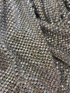 Sang Trọng Màu Trắng Vải Lưới Với Quảng Trường Lớn Đá Thạch Nóng Khoan Đàn Hồi Tinh Thể Vải Cho Ăn Mặc - Product Image 5