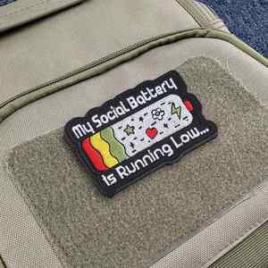 Patchs brodés personnalisés en gros, motifs mignons et amusants (Bonheur/Amis/Amour), thermocollants pour jeans, sacs et vêtements - Product Image 4