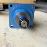 Moteur hydraulique orbital le plus récent au monde, à déplacement réglable et couple stable, pour entraînement de machine de forage