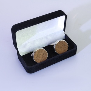Boîte à bijoux personnalisée avec logo <span class=keywords><strong>pour</strong></span> cadeau de mariage, boîte en <span class=keywords><strong>bois</strong></span> <span class=keywords><strong>pour</strong></span> boutons de manchette, pince à cravate, bague, souvenir <span class=keywords><strong>pour</strong></span> invités, <span class=keywords><strong>petit</strong></span> conteneur d'emballage <span class=keywords><strong>pour</strong></span> bijoux - Product Image 3