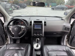 <span class=keywords><strong>Voiture</strong></span> d'<span class=keywords><strong>occasion</strong></span> en Chine <span class=keywords><strong>Nissan</strong></span> X-Trail T31 2.5L CVT Premium 4WD 2010 SUV - Product Image 5
