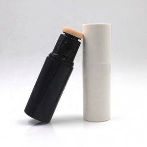 Plastic Concealer Packaging 45ml Airless Type Plastic Liquid <b>Foundation</b> Bottle With Sponge - Product Image 5