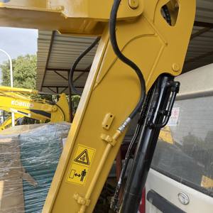 Le Japon a importé l'excavatrice d'occasion CaterPillar Cat306D Mini excavatrice agricole utilisée sur chenilles avec certification EPA à bas prix à vendre - Product Image 2