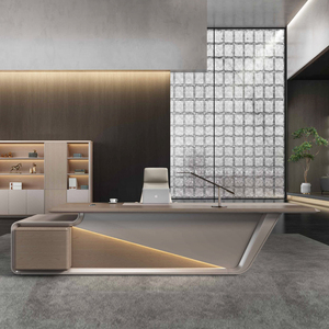 Scrivania Direzionale di Lusso per CEO, Arredamento Ufficio, Tavolo Smart con Illuminazione, Fornitura Diretta dalla <span class=keywords><strong>Fabbrica</strong></span> - Product Image 1