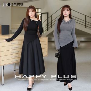 Runqi Top de manga larga con hombros descubiertos para mujer N9011 Talla grande con dobladillo irregular de punto en color gris liso - Product Image 3