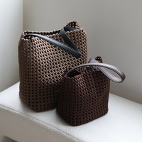 Nouveau sac seau en cuir véritable tissé à la main pour femme, sac fourre-tout ajouré à la mode, sac à bandoulière en cuir de vachette de haute qualité, sac sous le bras