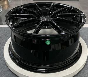 Roues spéciales personnalisées du fabricant pour voitures de tourisme 15 16 17 18 19 pouces Et35 <span class=keywords><strong>34</strong></span> <span class=keywords><strong>33</strong></span> 32 31 jantes en alliage forgé - Product Image 4