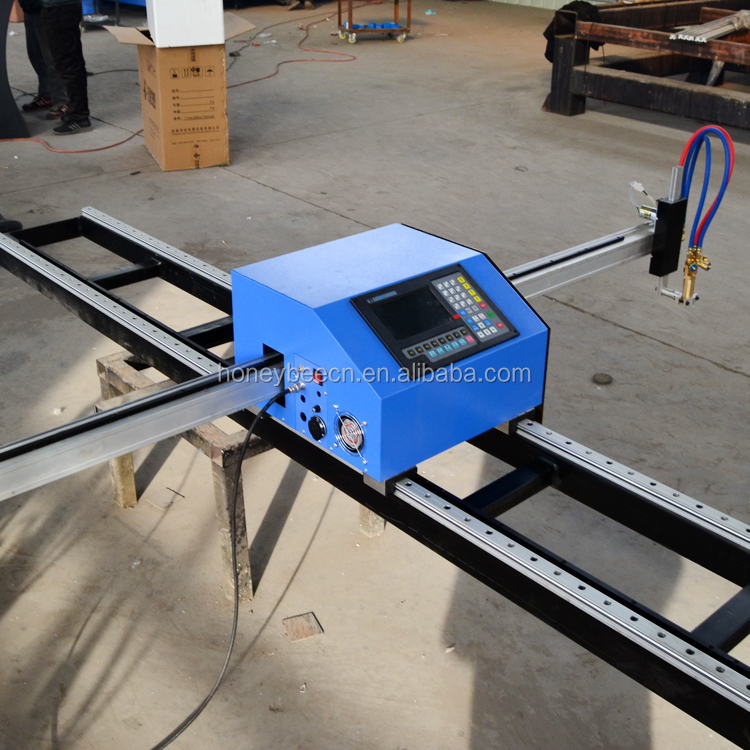 Haute Précision Plasma CNC Machine De Découpe Découpeuse Portative De COMMANDE NUMÉRIQUE PAR ORDINATEUR avec le THC