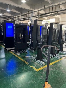 จอแสดงผลดิจิทัลกลางแจ้งความสว่างสูง 4000nits 2k HD LCD IP66 สำหรับห้างสรรพสินค้าและร้านค้าปลีก - Product Image 3