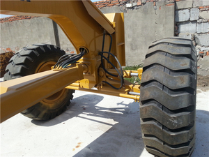 รถเกรดเดอร์ CAT รุ่น 120H ปี 2023 นำเข้าจากญี่ปุ่น พร้อมเครื่องยนต์ดีเซลเดิม เกียร์ธรรมดา ปั๊มและชุดเกียร์ ขาย - Product Image 3