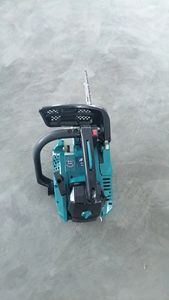 Motosierra de Gasolina Profesional Personalizable OEM, Sólida y Duradera, 25CC, <span class=keywords><strong>SLX</strong></span> 2400W, Tanque de Combustible de 550ml, Barra Guía de 18-22 Pulgadas, 1:25 - Product Image 4