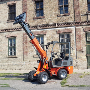 Chargeur frontal télescopique compact de 1 tonne avec godet pour usage agricole et agronomique ER1000 - Product Image 6