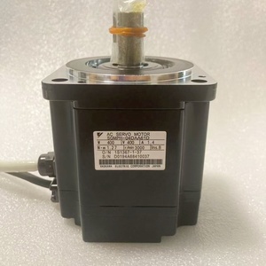 NUEVO MOTOR SERVO AC YASKAWA <span class=keywords><strong>SGMPH</strong></span>-<span class=keywords><strong>04DAA61D</strong></span> - Product Image 5