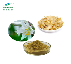 Poudre d'extrait d'ampoule de lys d'extrait de <span class=keywords><strong>Lilium</strong></span> <span class=keywords><strong>Brownii</strong></span>.F d'ingrédient cru 4:1 ~ 20:1 - Product Image 2