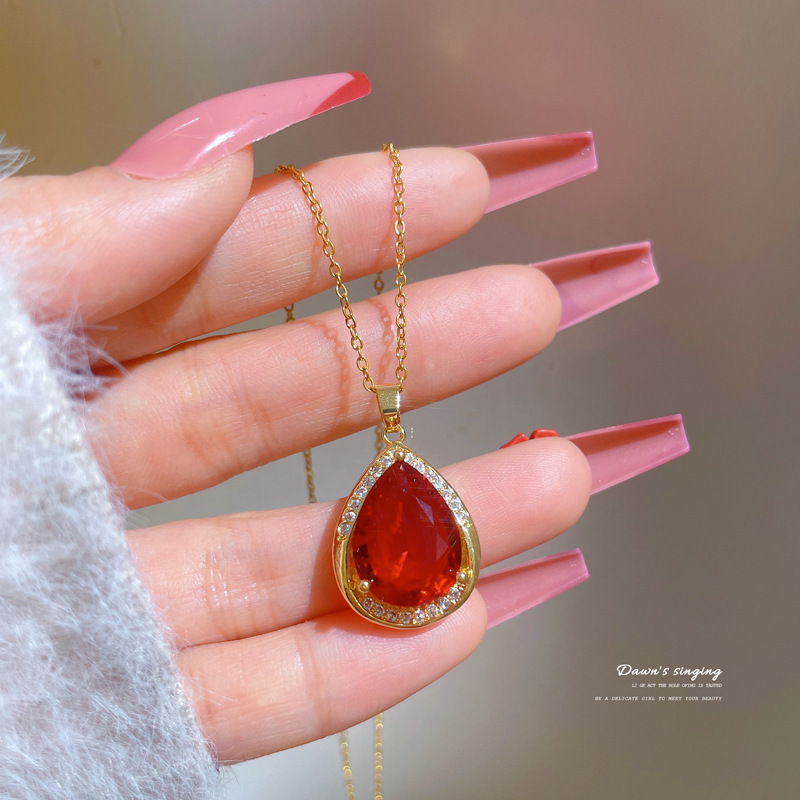 Wholesale Heart Pendant Necklace Dainty Trendy