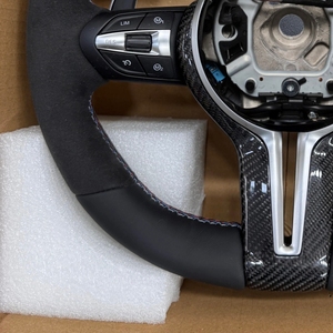 Volant sport Alcantara à fond plat pour <span class=keywords><strong>BMW</strong></span> F30 F10 F12 F15 F16 F20 F21 F22 F25 F26 F15 F32 F33 F34 F35 E70 E90 X3 <span class=keywords><strong>X5</strong></span> - Product Image 5