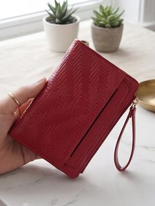 Portefeuille en cuir PU tressé rouge tendance 2026 avec dragonne, multiples fentes pour cartes et <span class=keywords><strong>pochette</strong></span> zippée pour pièces de monnaie, blocage RFID (en option) - Product Image 1