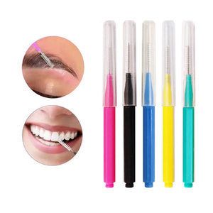 Aplicador de microcepillos desechables largos para limpieza dental y cuidado de extensiones de pestañas, certificado CE - Product Image 2