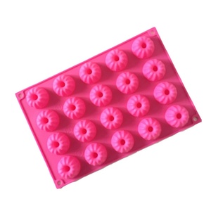 Molde de silicona para hornear pasteles, bandeja de chocolate y dulces reutilizable personalizada de 20 agujeros al por mayor - Product Image 5