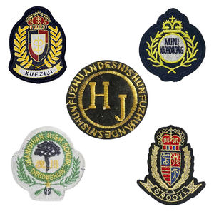 Chapado en oro de Metal zapatilla bandera película Arco Iris <span class=keywords><strong>Gay</strong></span> orgullo sombrero broche solapa lindo dibujos animados Anime Animal gato Logo personalizado esmalte duro - Product Image 2