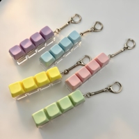 Jouet anti-stress Fidget Clicker avec capuchon de touche transparent, porte-clés à presser pour soulager l'anxiété